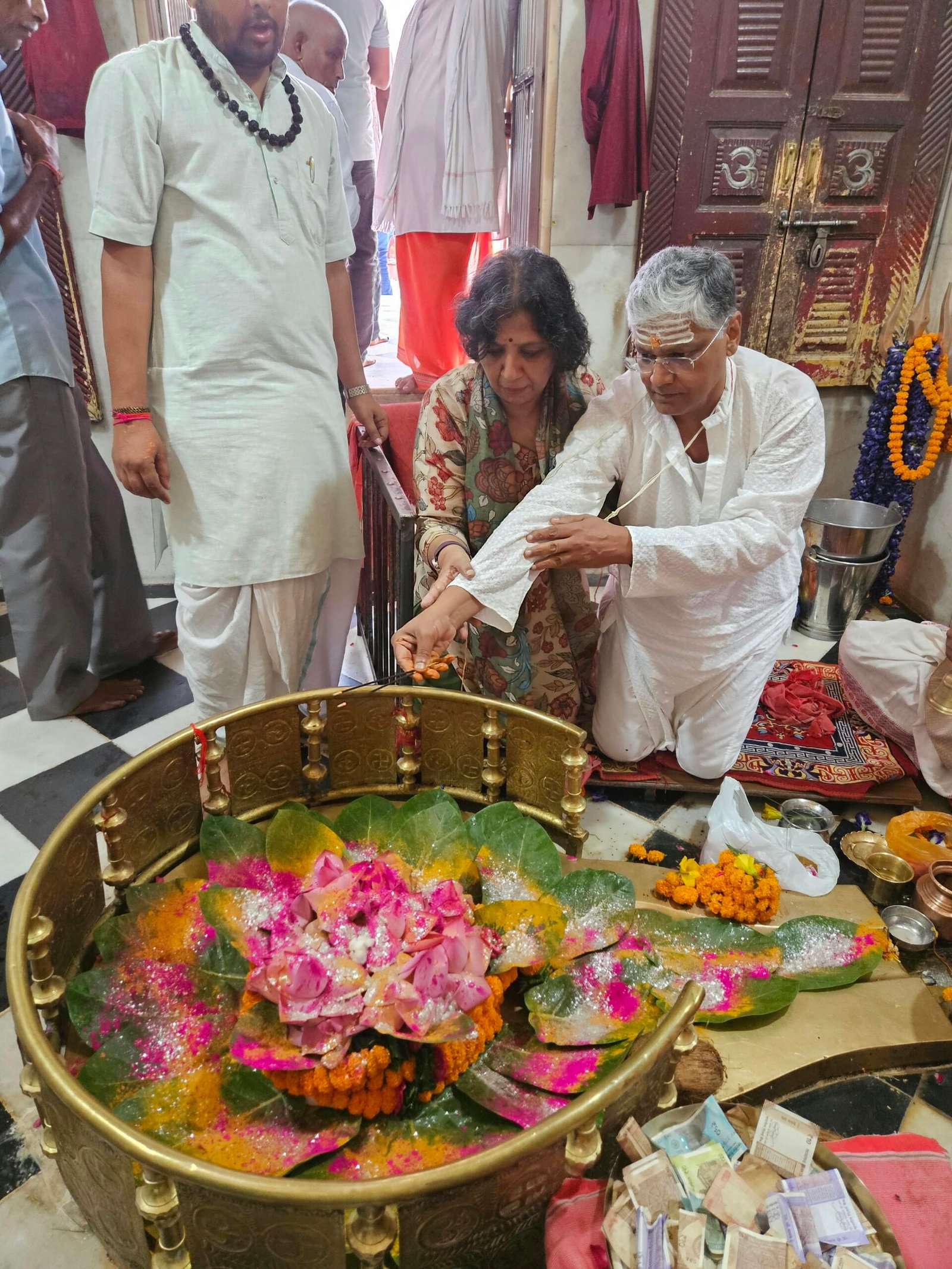 Rudrabhishek Puja at Daksh Prajapati Temple, Haridwar - Image 11